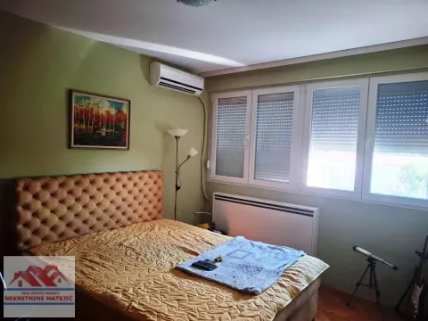 Prodaja, trosoban stan, 77m², Centar, Kragujevac - image 10