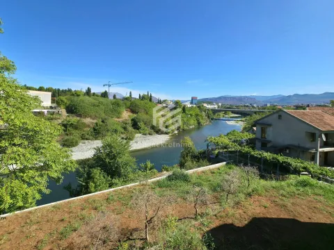 Sale, house, 343m², Zabjelo, Podgorica - image 12