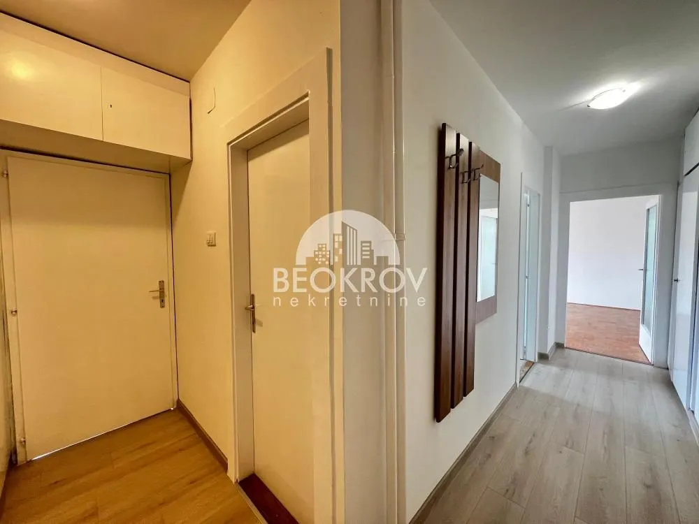 Izdavanje, dvosoban stan, 70m², Zemun Kej, Zemun Sve Podlokacije