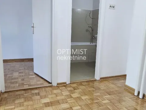 Sale, two bedroom apartment, 47m², Zemun Centar, Zemun Sve Podlokacije - image 6
