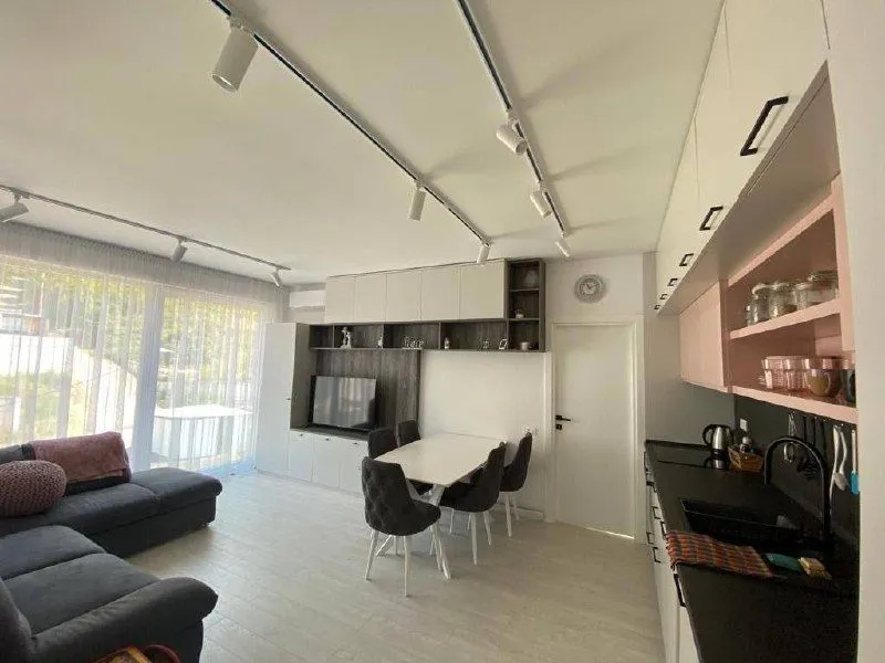Prodaja, dvosoban stan, 55m², Mažina, Tivat