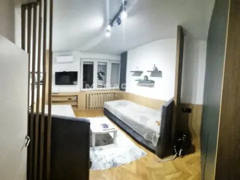 Sale, three bedroom apartment, 64m², Lion, Zvezdara Sve Podlokacije - image 2