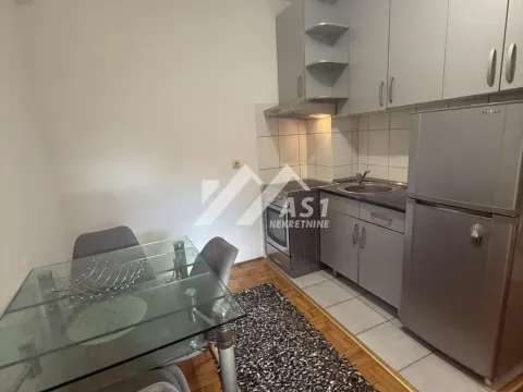 Izdavanje, jednosoban stan, 33m², Grbavica, Novi Sad Sve Podlokacije - image 4