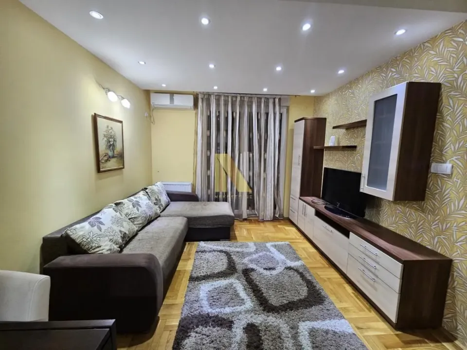 Izdavanje, dvosoban stan, 43m², Telep, Novi Sad Sve Podlokacije