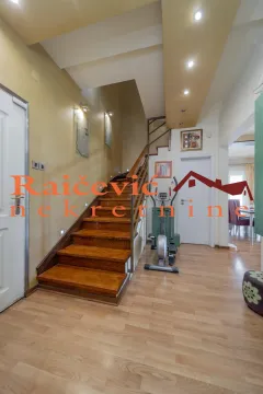 Prodaja, četvorosoban stan, 142m², Savski Venac, Beograd - image 7