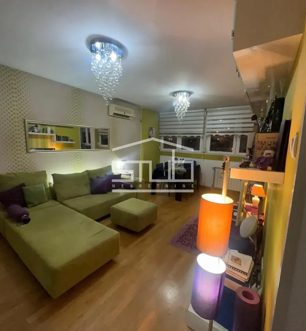 Izdavanje, dvosoban stan, 47m², Banovo Brdo, Beograd