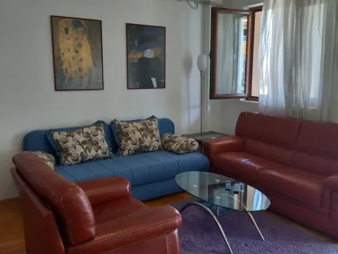 Rent, studio apartment, 31m², Preko Morače, Podgorica - image 1