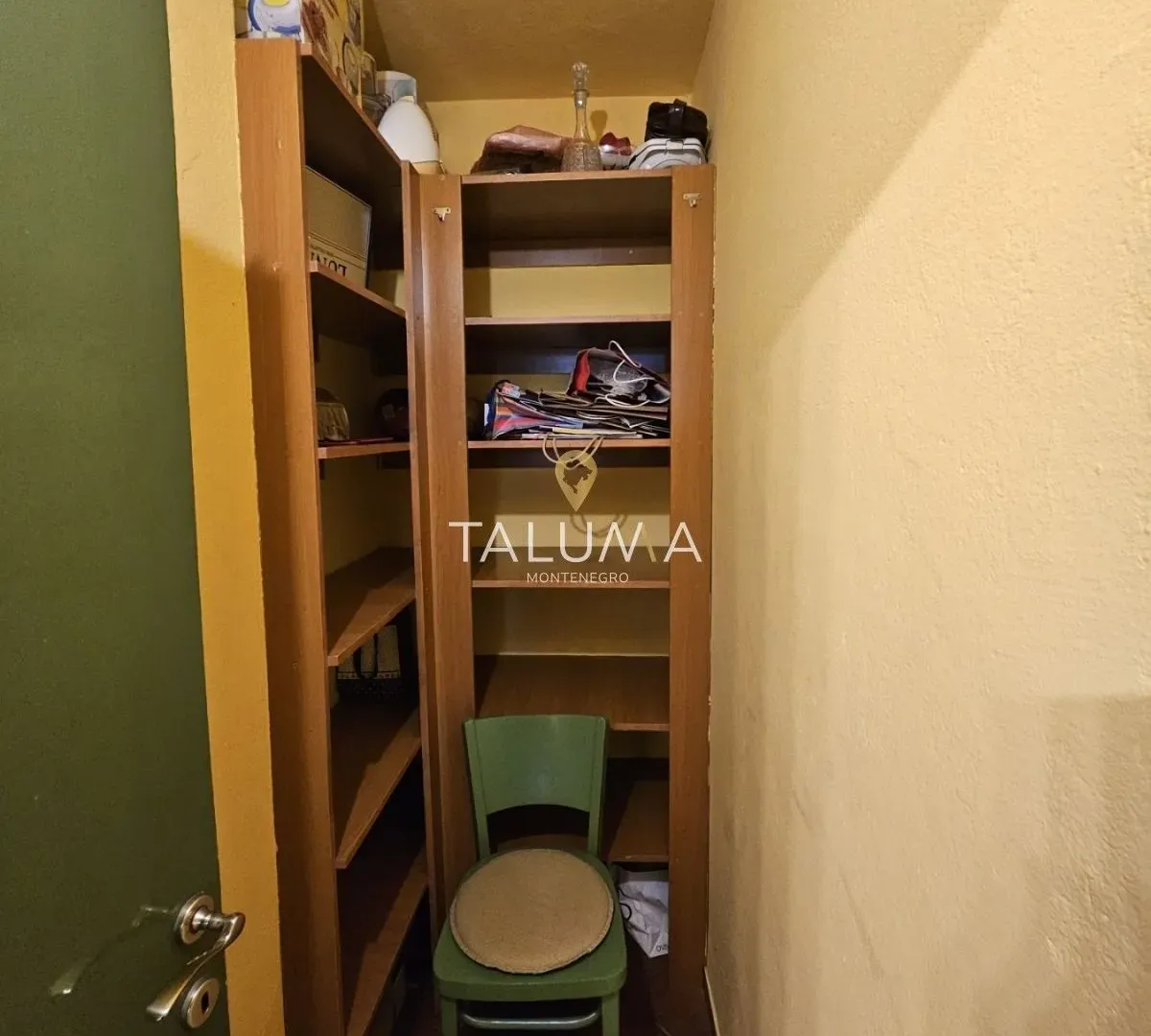 Izdavanje, dvosoban stan, 67m², Preko Morače, Podgorica