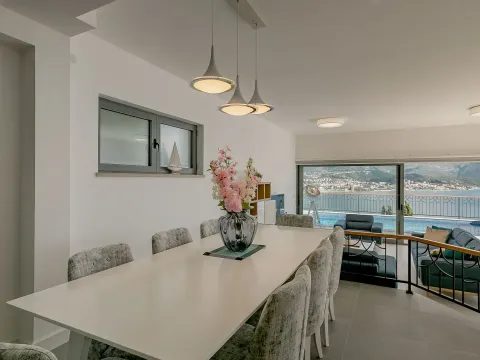 Prodaja, kuća, 236m², Njivice, Herceg Novi - image 6
