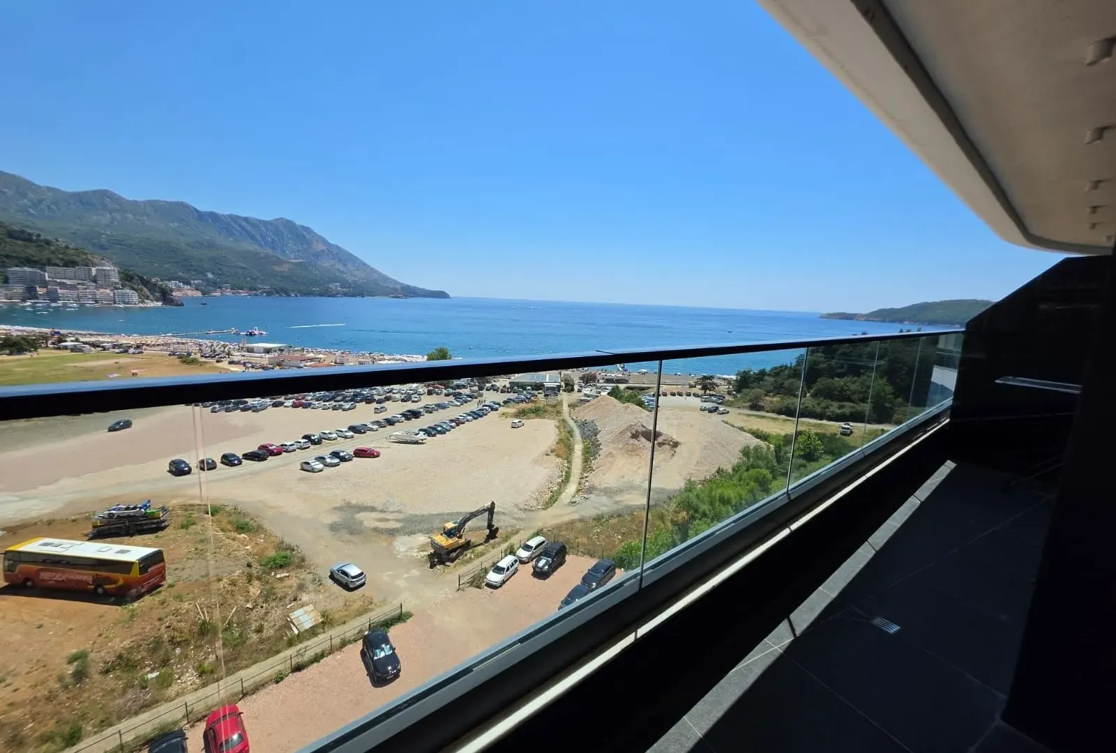 Sale, one bedroom apartment, 44m², Bečići, Budva