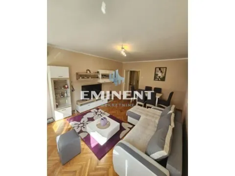 Rent, three bedroom apartment, 70m², Novi Beograd Blok 33, Novi Beograd Sve Podlokacije