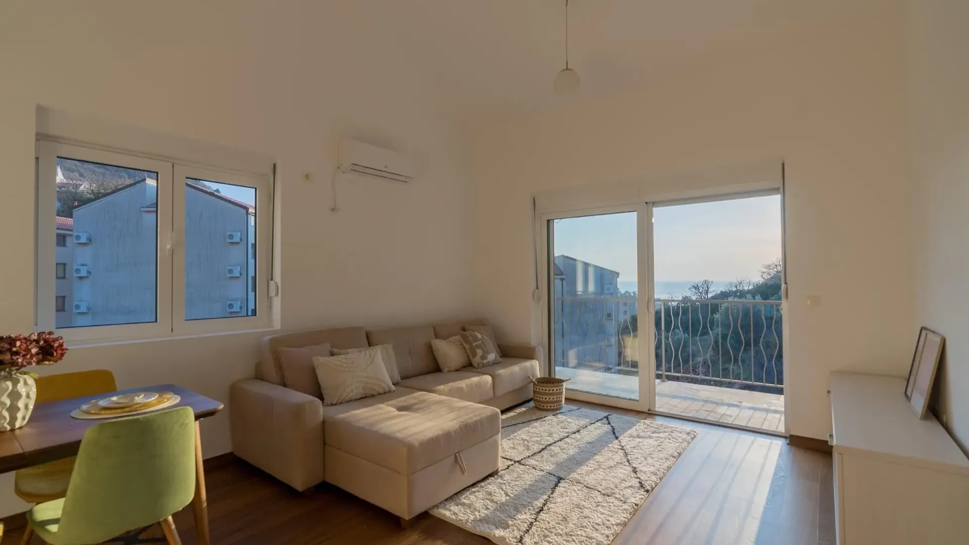 Sale, apartment, 60m², Pržno, Budva