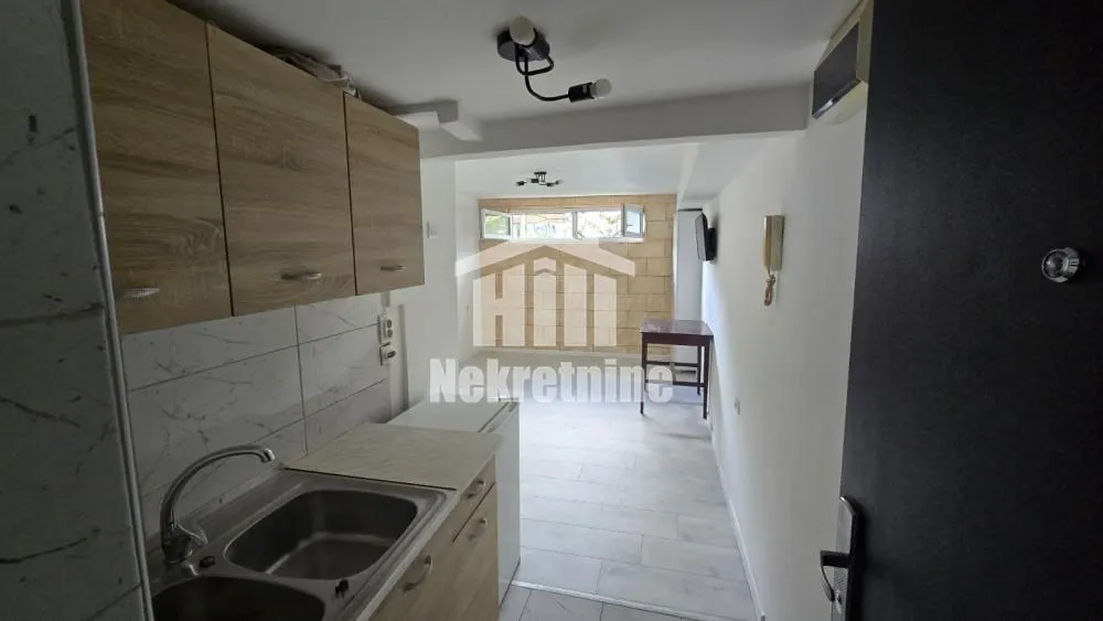 Sale, apartment, 20m², Karaburma, Palilula Sve Podlokacije