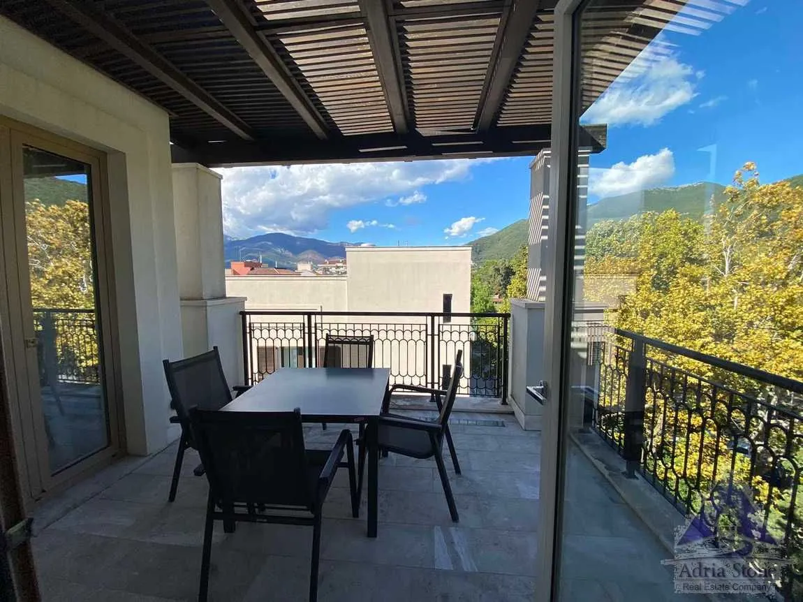 Prodaja, jednosoban stan, 76m², Porto Montenegro, Tivat