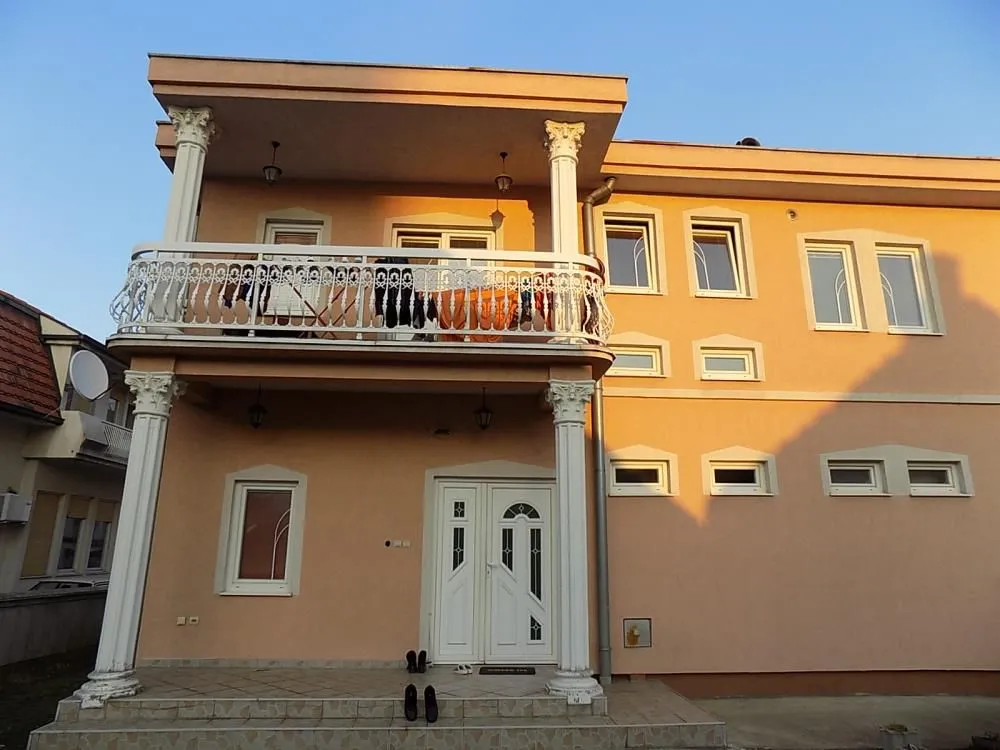 Prodaja, kuća, 190m², Aqua park, Jagodina