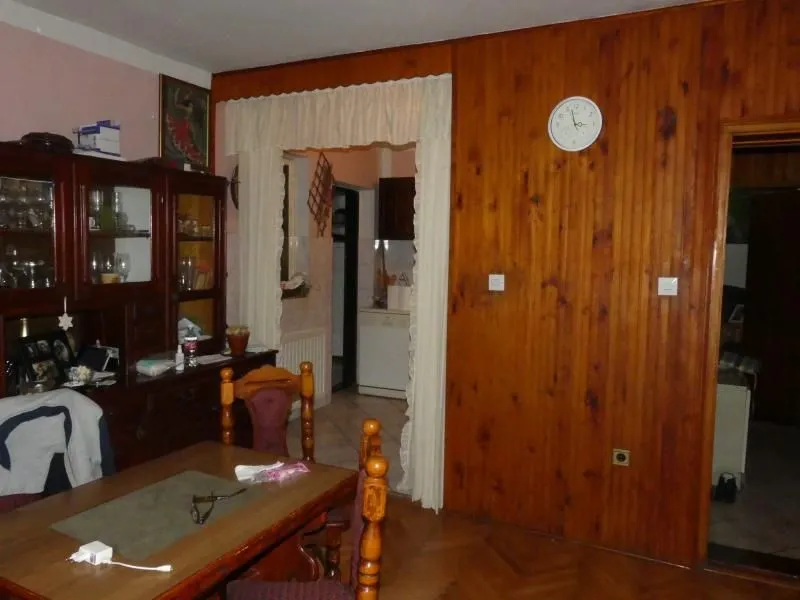 Prodaja, kuća, 184m², Strelište, Jagodina