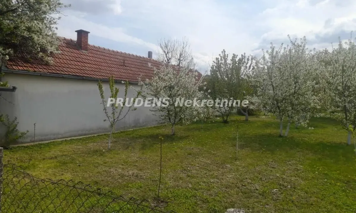 Prodaja, kuća, 100m², Surčin, Beograd