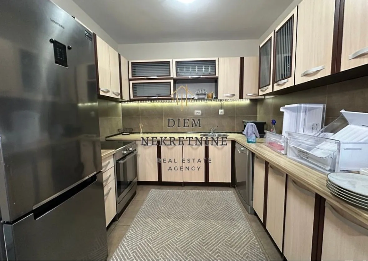 Rent, house, 180m², Donja Gorica, Podgorica