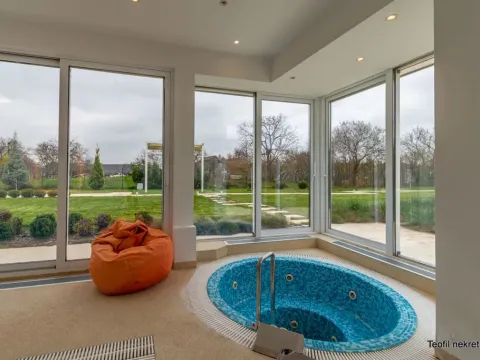 Sale, house, 380m², Belegiš, Stara Pazova - image 19