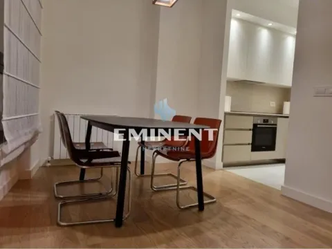 Izdavanje, trosoban stan, 91m², Savski Venac, Beograd - image 3