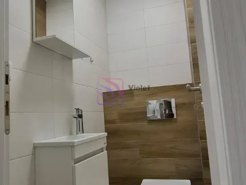 Izdavanje, trosoban stan, 100m², Zagorič, Podgorica - image 10