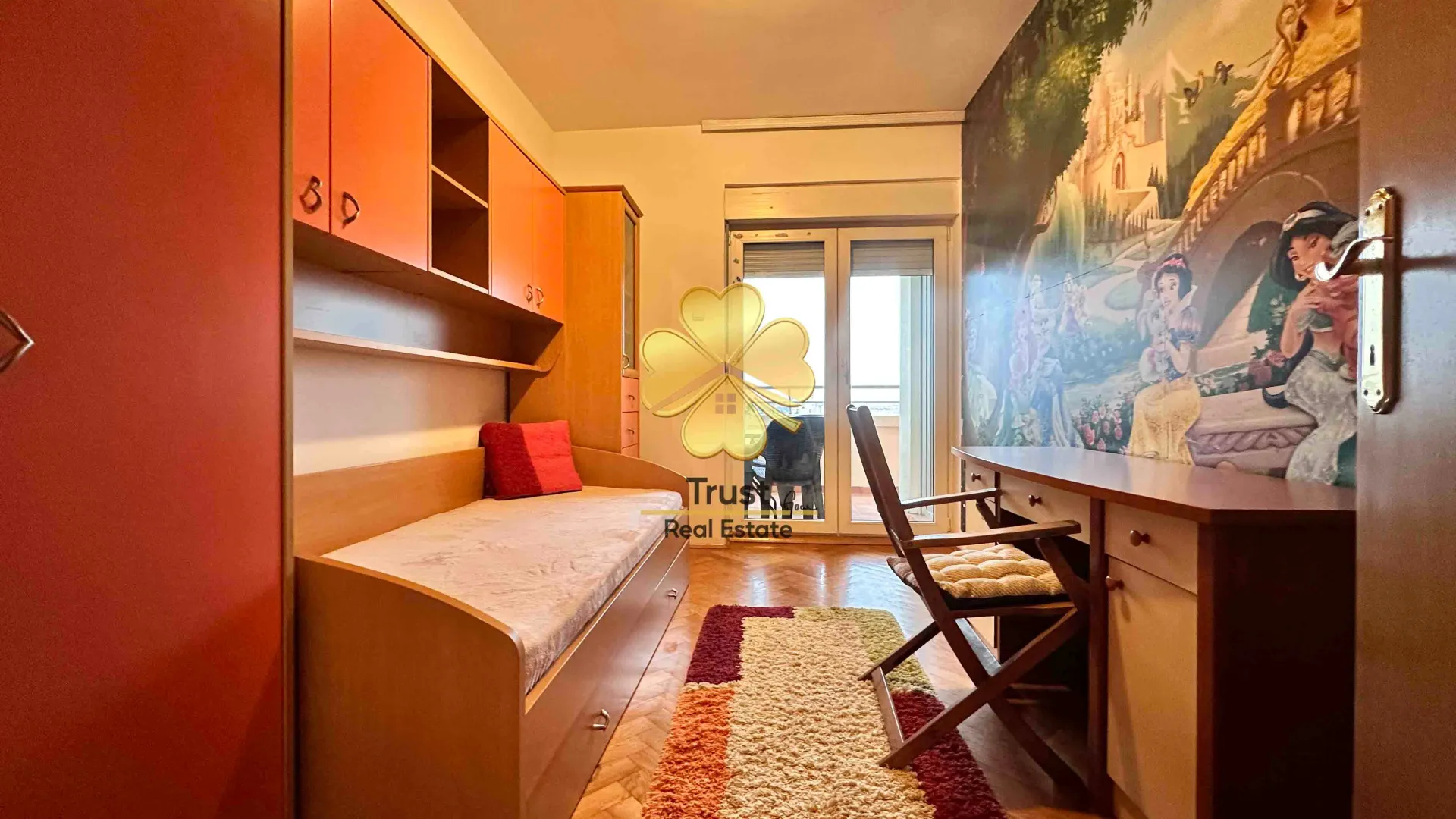 Rent, three bedroom apartment, 105m², Stari Aerodrom, Podgorica