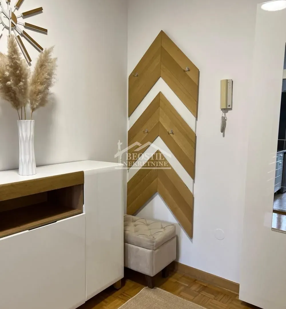 Rent, two bedroom apartment, 66m², Novi Beograd Blok 63, Novi Beograd Sve Podlokacije