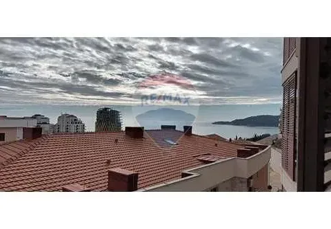 Izdavanje, dvosoban stan, 109m², Bečići, Budva - image 12