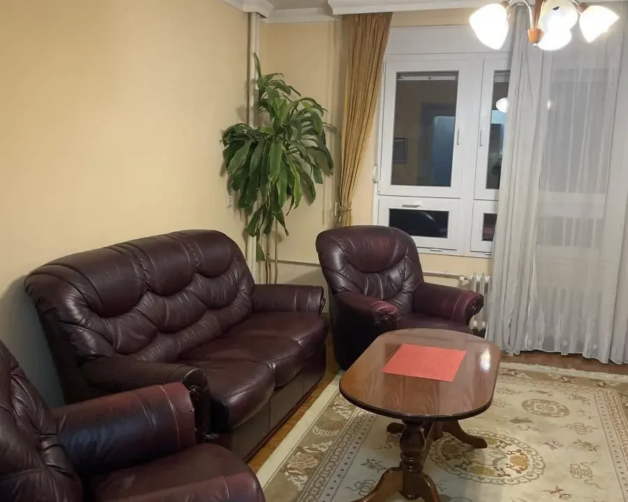 Rent, four bedroom apartment, 81m², Stari Grad, Beograd
