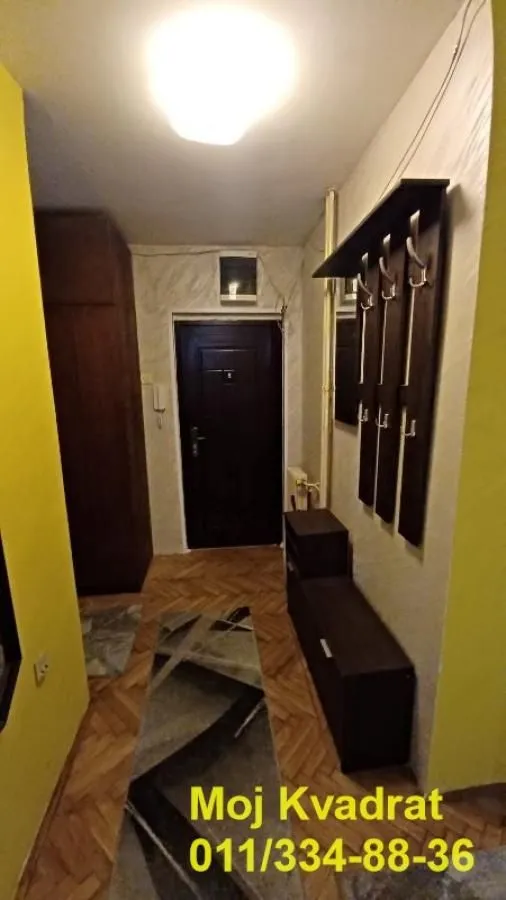 Prodaja, trosoban stan, 75m², Banovo Brdo, Beograd