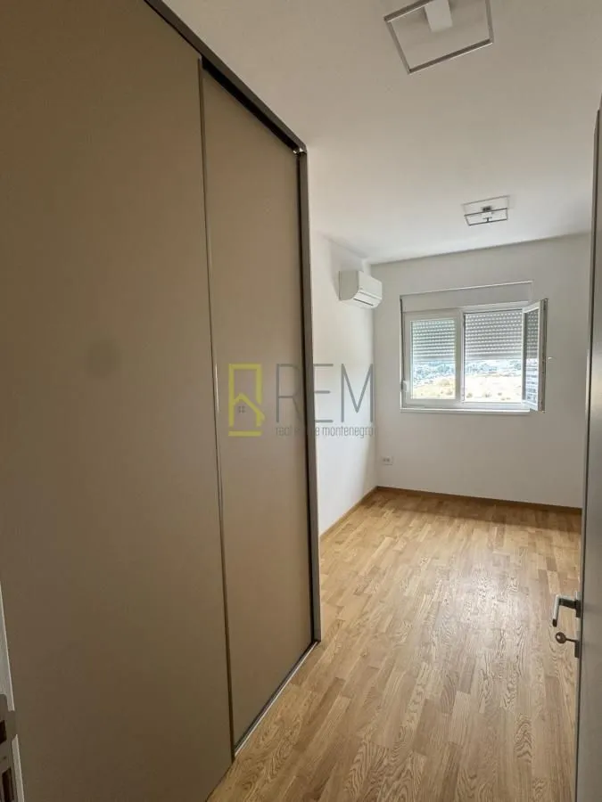 Rent, two bedroom apartment, 66m², Stari Aerodrom, Podgorica