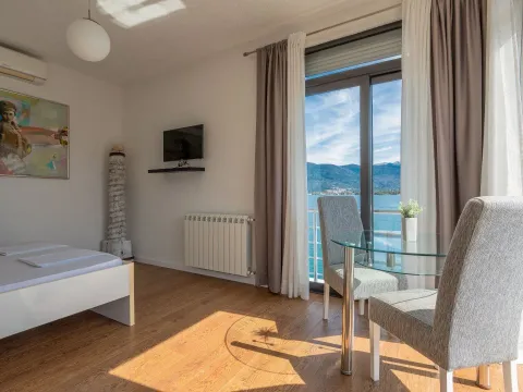 Sale, house, 172m², Kotor, Crna Gora - image 14