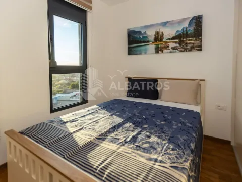 Rent, two bedroom apartment, 70m², Bar, Crna Gora - image 12