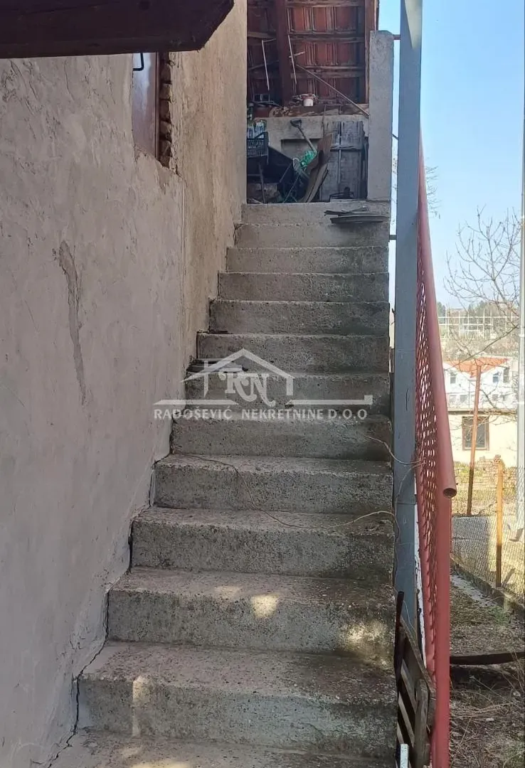 Sale, house, 65m², Resnik, Beograd