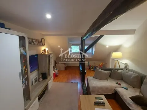 Sale, one bedroom apartment, 52m², Kalenić Pijaca, Vračar Sve Podlokacije - image 2