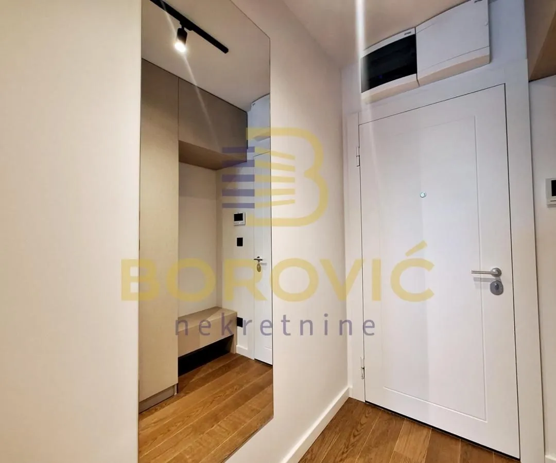 Izdavanje, dvosoban stan, 62m², Crveni Krst, Beograd