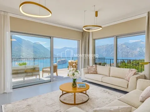 Sale, three bedroom apartment, 158m², Dobrota, Kotor - image 10
