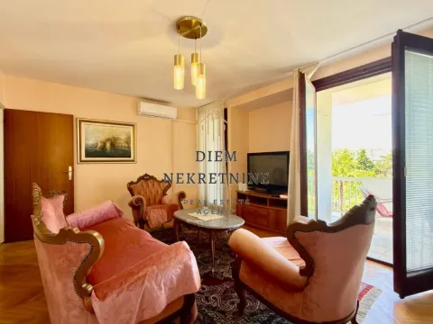 Rent, two bedroom apartment, 85m², Centar, Bar - image 1