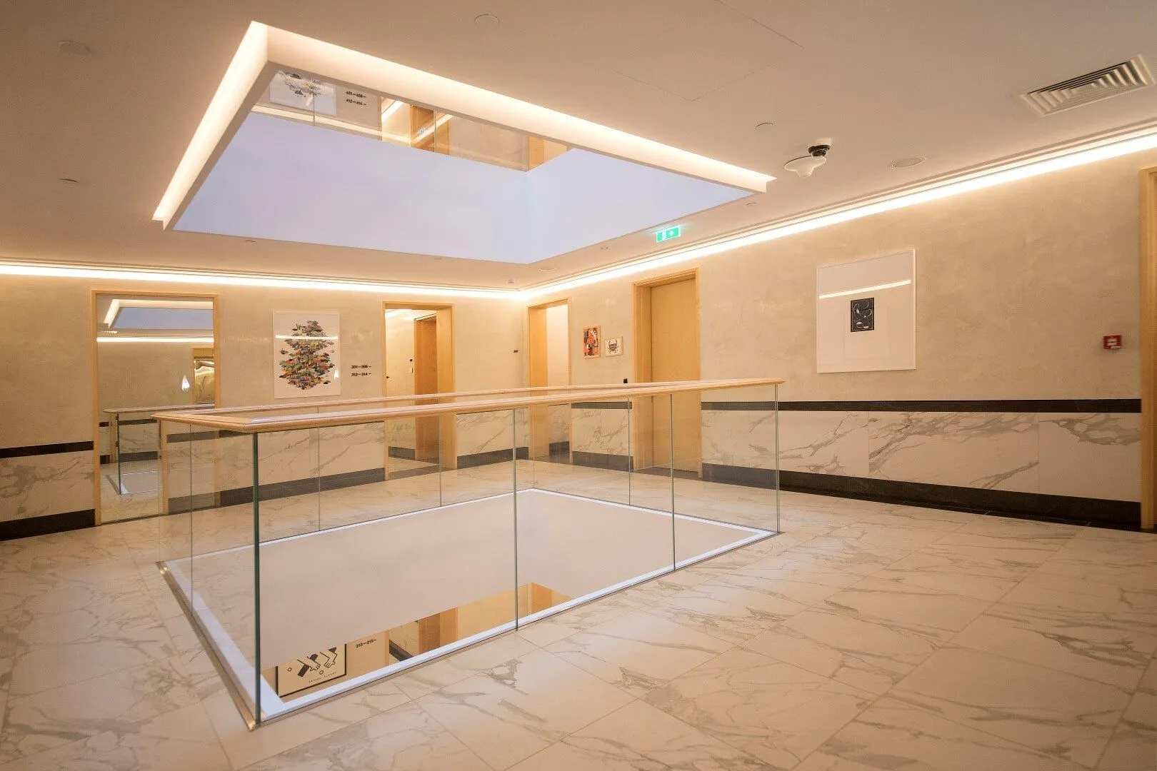 Prodaja, dvosoban stan, 130m², Porto Montenegro, Tivat