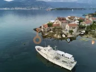 Sale, hospitality venue, 400m², Tivat, Crna Gora - image 17