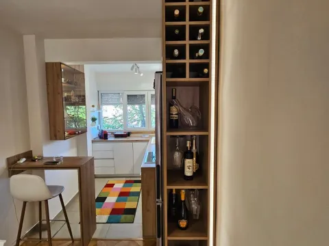 Prodaja, dvosoban stan, 95m², Drpe Mandića, Podgorica - image 7