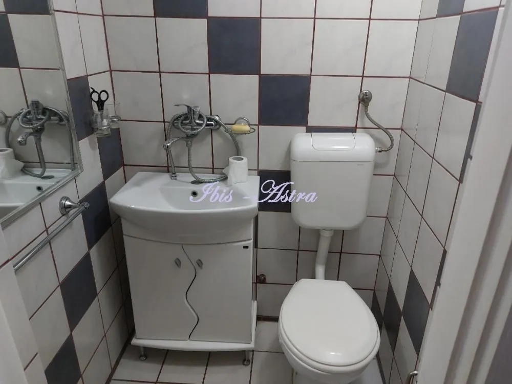 Prodaja, dvosoban stan, 66m², Crveni Krst, Beograd