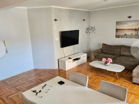 Prodaja, dvosoban stan, 82m², Zagorič, Podgorica - image 4