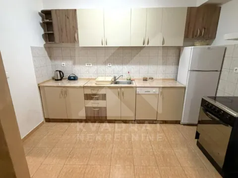 Izdavanje, dvosoban stan, 80m², City Kvart, Podgorica - image 3