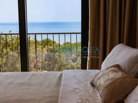 Prodaja, kuća, 223m², Reževići, Budva - image 23