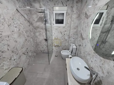 Rent, two bedroom apartment, 100m², Zabjelo, Podgorica - image 12
