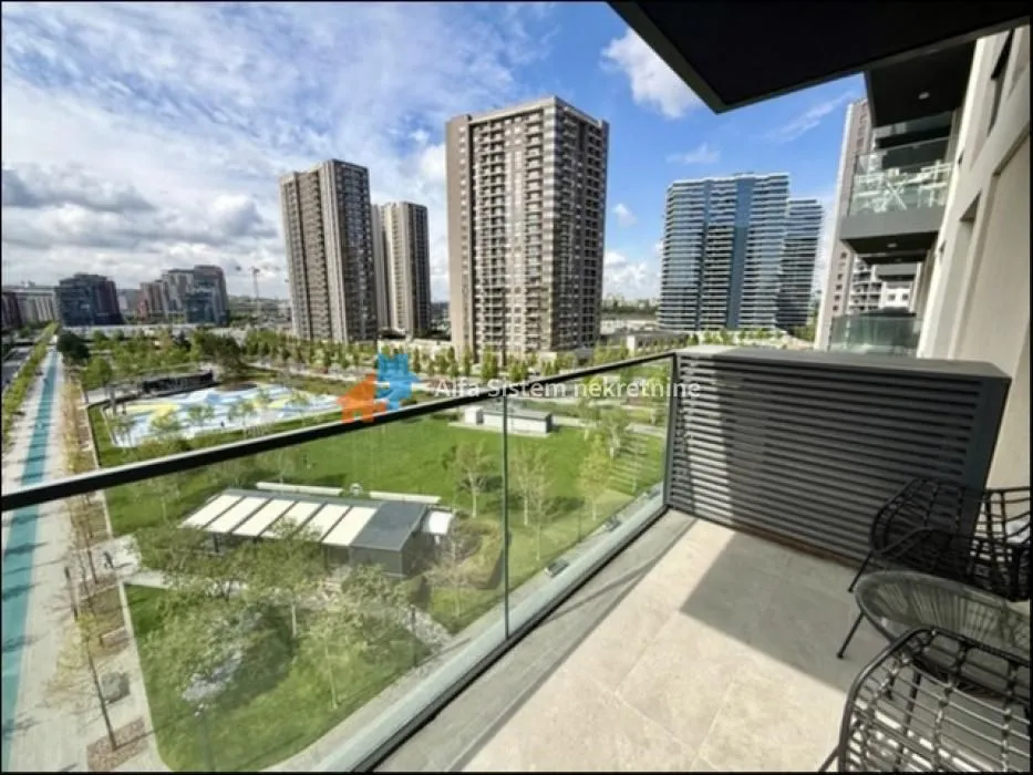 Rent, four bedroom apartment, 122m², Savski Venac, Beograd