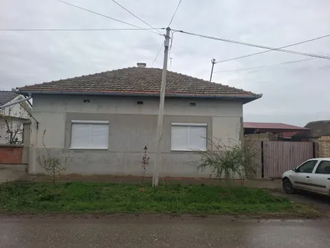 Sale, house, 90m², Novi Bečej, Zrenjanin - image 2