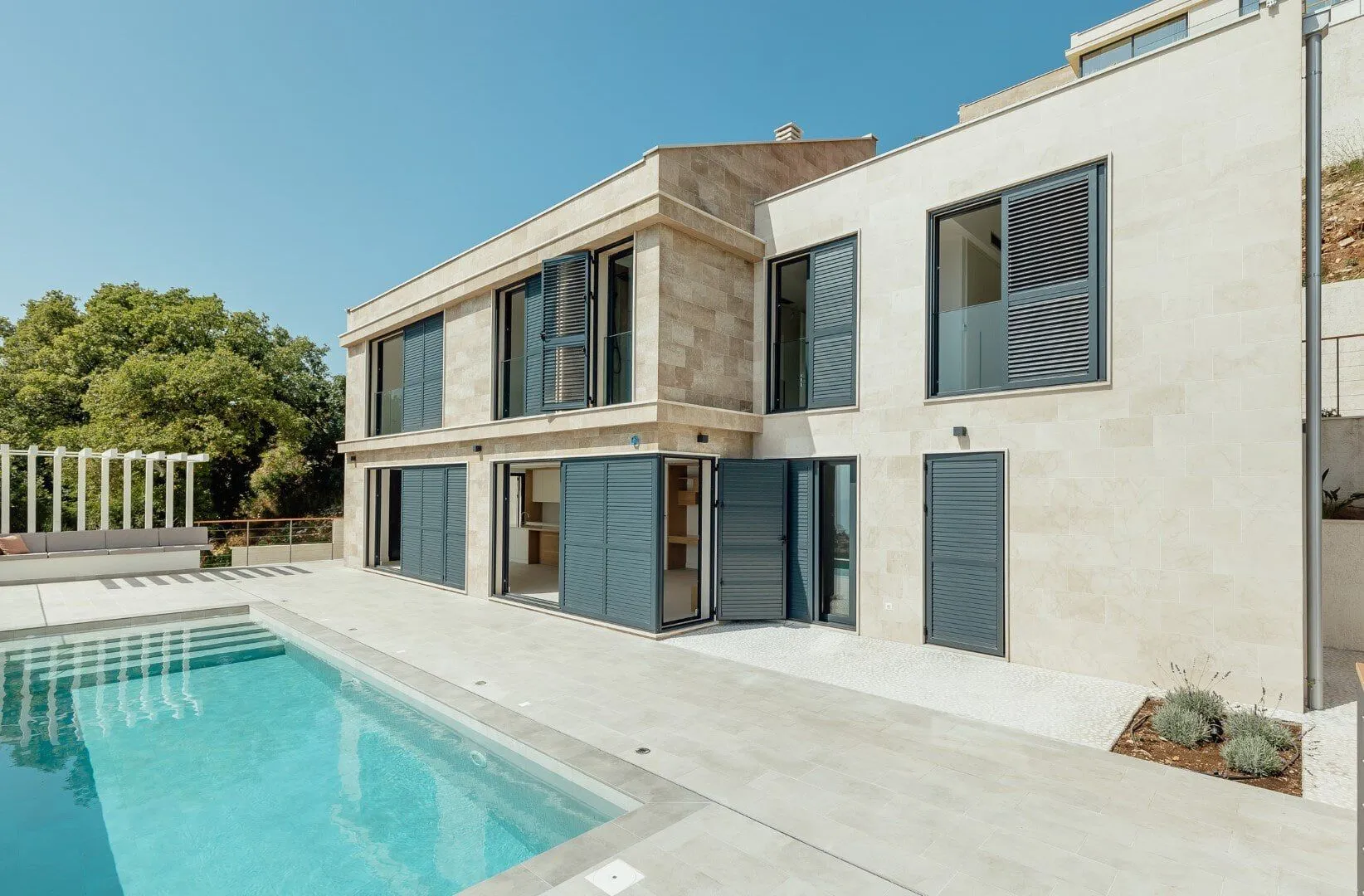 Sale, house, 250m², Blizikuće, Budva