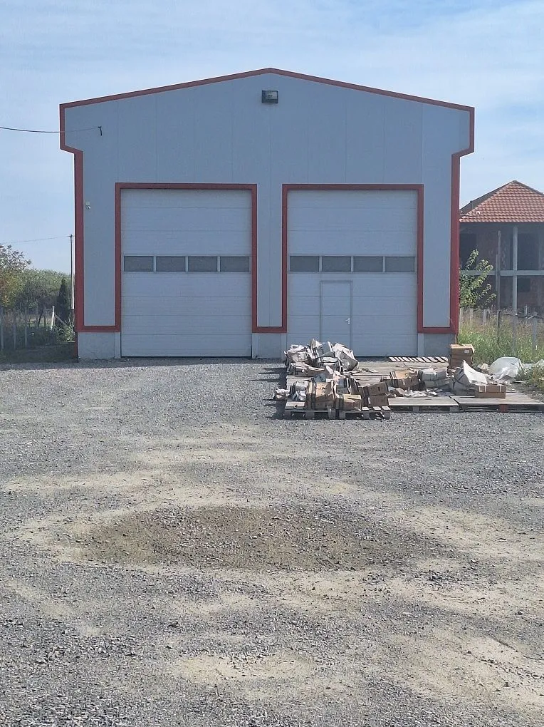 Rent, office space, 230m², Borča 1, Borča Sve Podlokacije